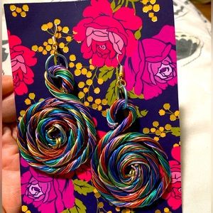 Swans in color earrings